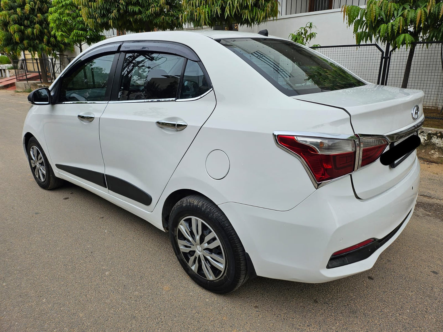 2017 model xcent CRDI diesel car