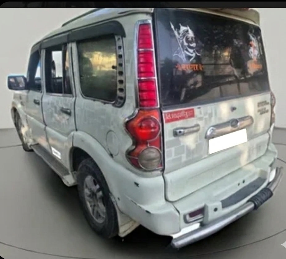 2011 Mahindra Scorpio VLX 2WD AIRBAG