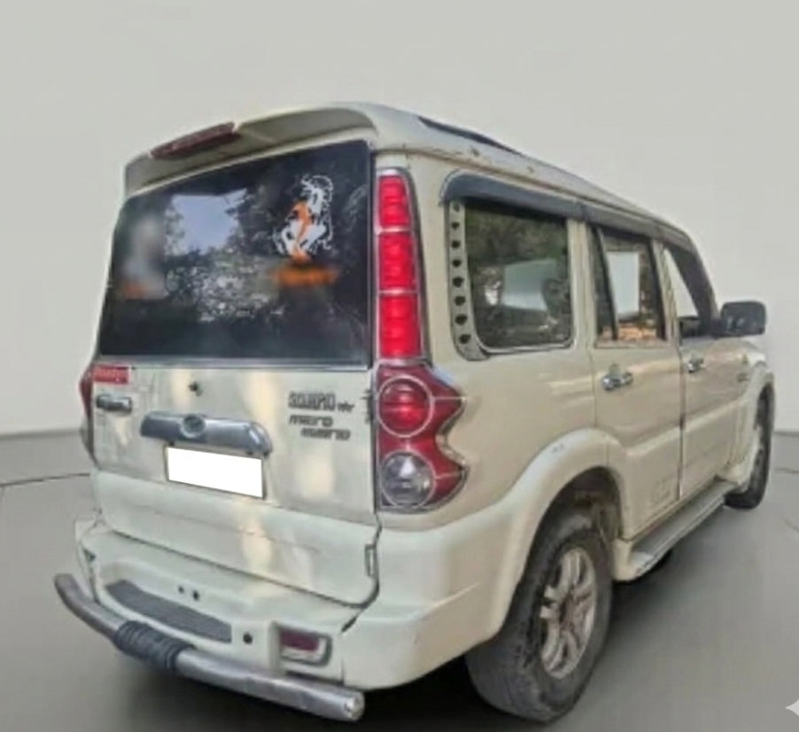 2011 Mahindra Scorpio VLX 2WD AIRBAG